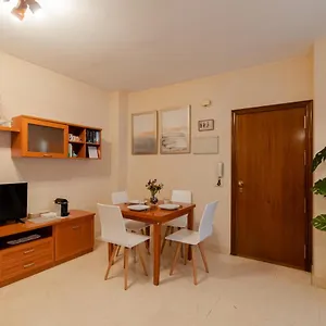 Rentalsevilla A Un Minuto De La Campana Appartement